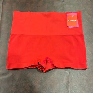 Spanx Women’s Seamless Boyshort